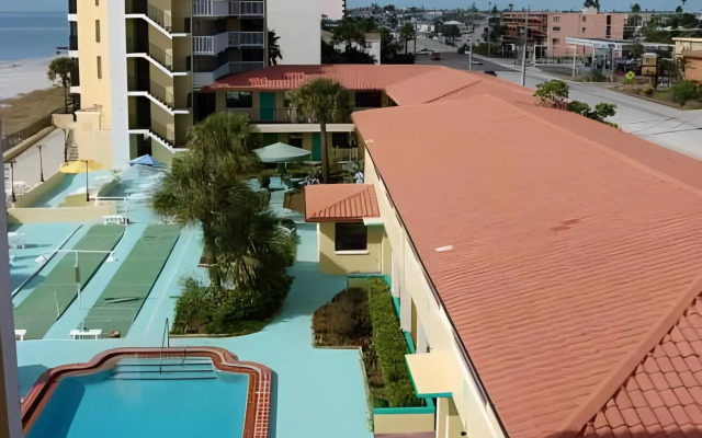 Shoreline Island Resort - Exclusively Adult