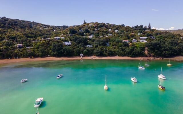 Koi Waiheke with private beach access