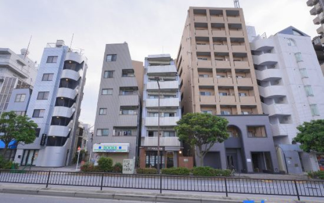 4 minutes from Shinjuku central. Comfortable bed. Cyber Shinjuku Room – Exterior – Tokyo