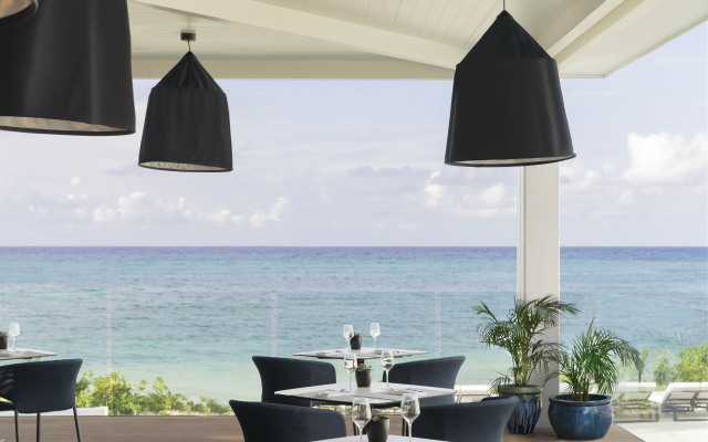 Excellence Oyster Bay