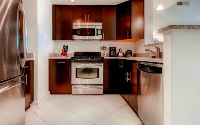 Global Luxury Suites at Castro Street
