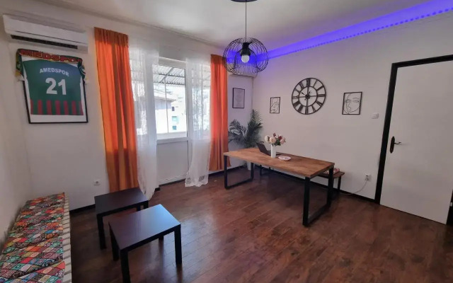 Downtown Belgrade Hostel and Apartments