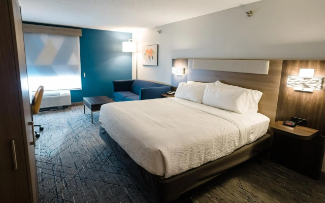 Holiday Inn Express & Suites Knoxville-North-I-75 Exit 112 by IHG