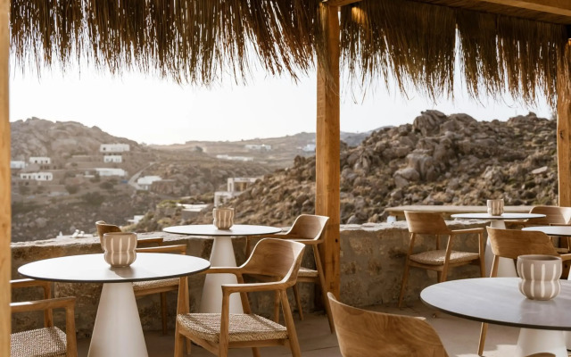 Mykonos Flow - Super Paradise