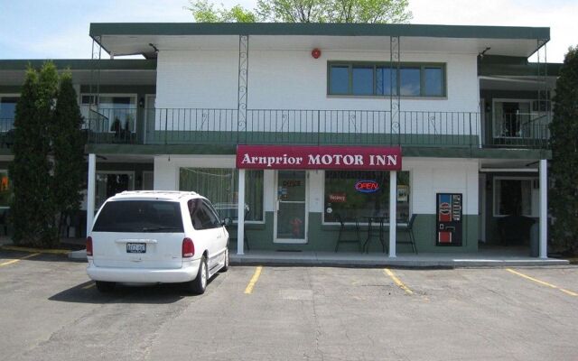 Arnprior Motor Inn