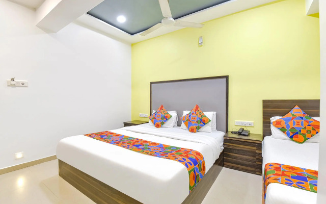 Hotel Gold Leaf,Ahmedabad