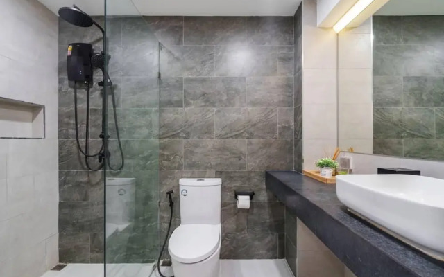 Onsen Retreat in Heart of Bangkok