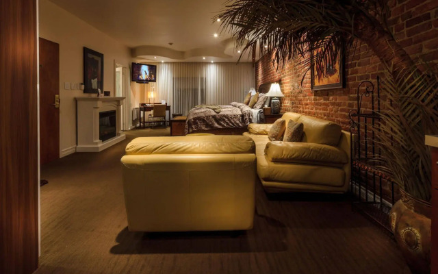 Hotel Kutuma