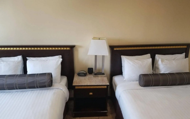 Tuscan Garden Inn
