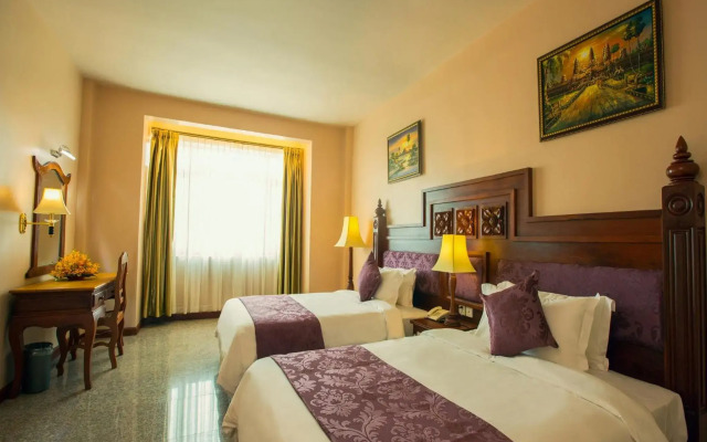 Phnom Penh Era Hotel
