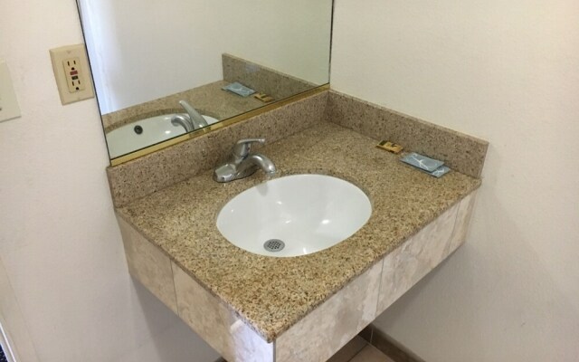 Rio Motor Palace Inn