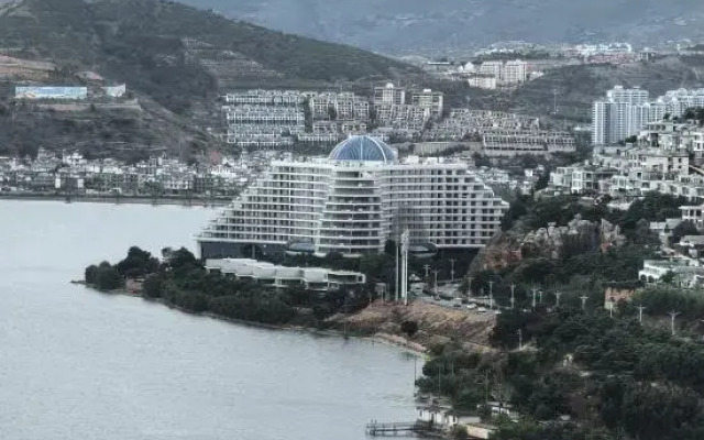 SuiYueShanJu Romantic Leisure Hotel