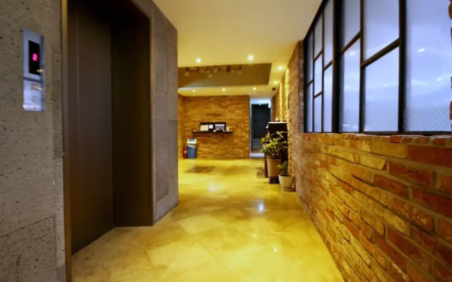 Jeonju Uadong Hotel MIX