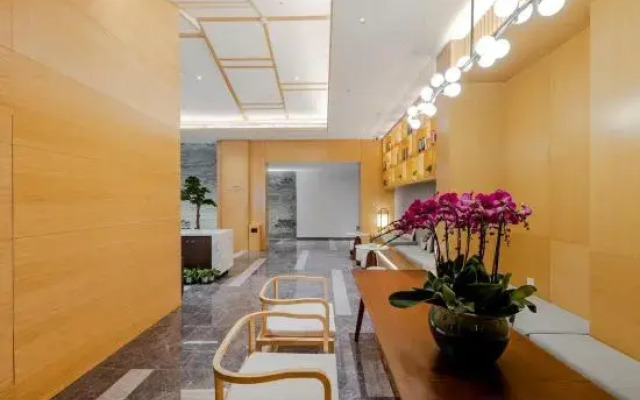 Jianguo HIDDEN Hotel (Nanjing Sun Yat-sen's Mausoleum Area Wutong Avenue)