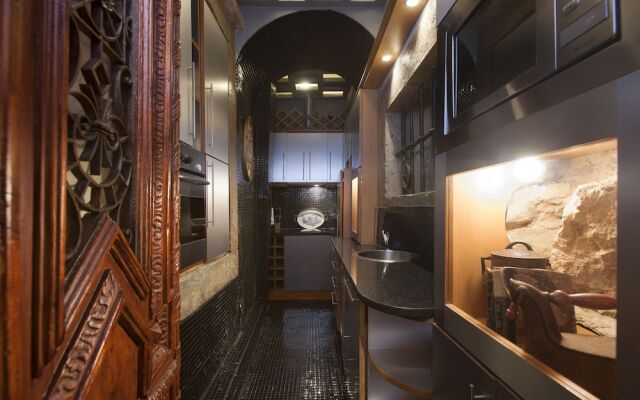 Spirit of 1512 by Lisbon Unique Apart