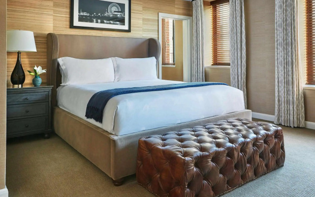 Fairmont Miramar Hotel