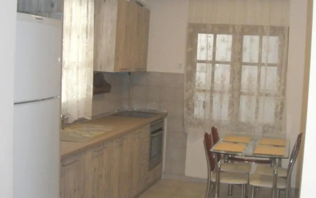 Quiet Stay Sykies Center