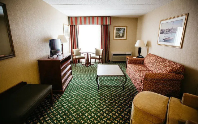 Ramada Mystic