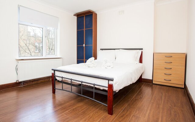 Brilliant 2 Bed Apt in Heart of Camden Town