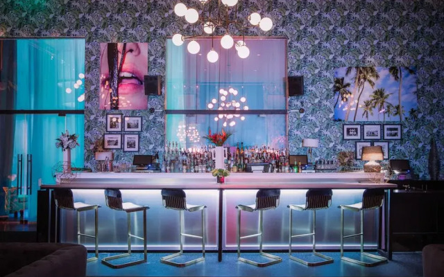 Dorset Hotel