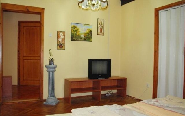 Thermal Kemping es Motel
