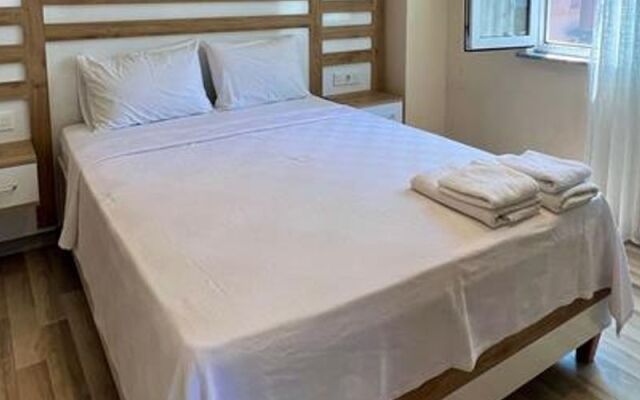 Seventy Four Hotel