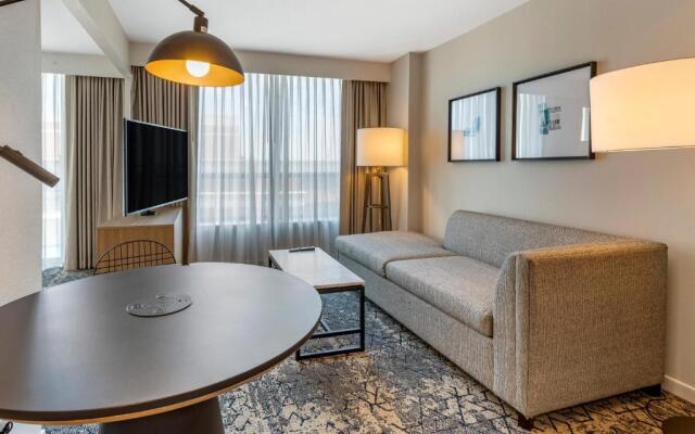 Sheraton Suites Old Town Alexandria