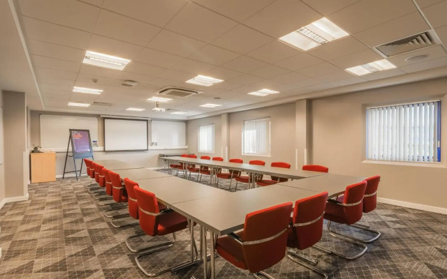 Holiday Inn Express Kettering by IHG