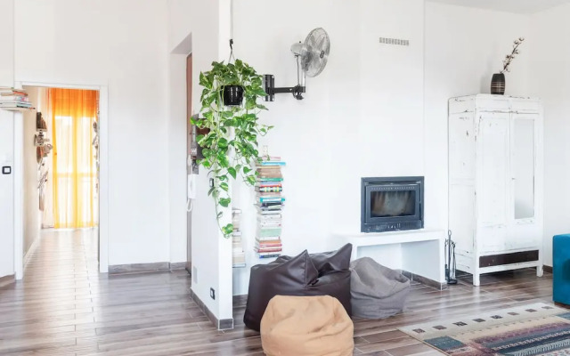 Parco della Tesoriera Apartment with balcony