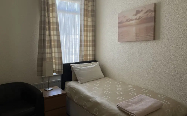 Aabba Guest House