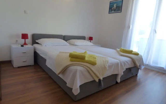 Studio Apartments Buki