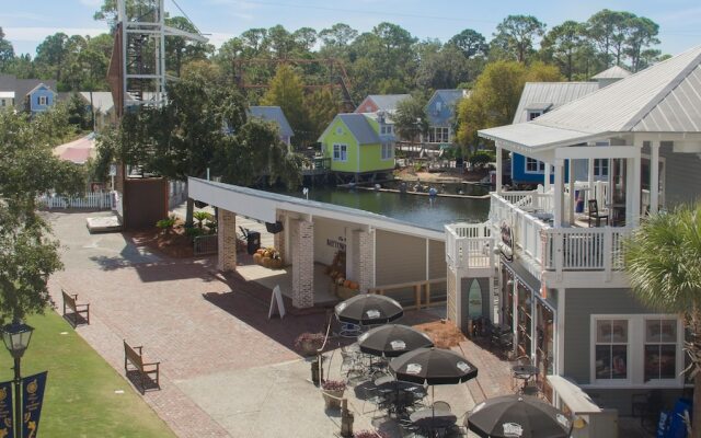 Tivoli 5249 (G) - 3BR 3BA+loft - (9)