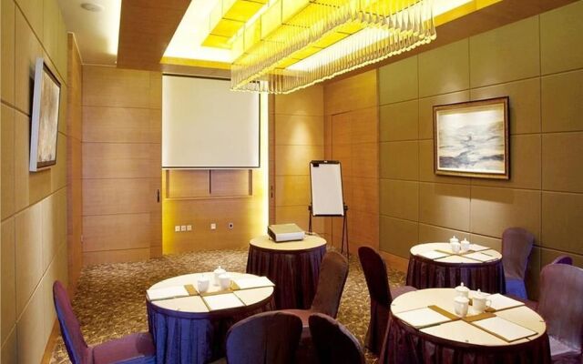 Gold Time Hotel
