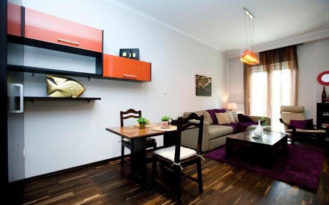 Downtown Apartment