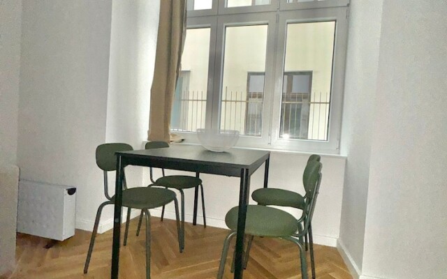 Rembrandt street Family Apartment