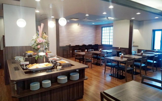 Hotel Route-Inn Court Chikuma Koshoku