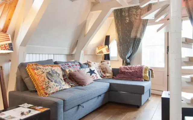 Cosy Penthouse