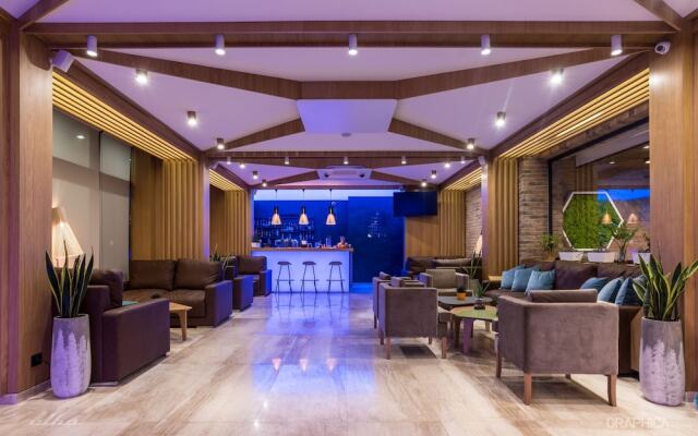 103 Degrees Hotel & SPA