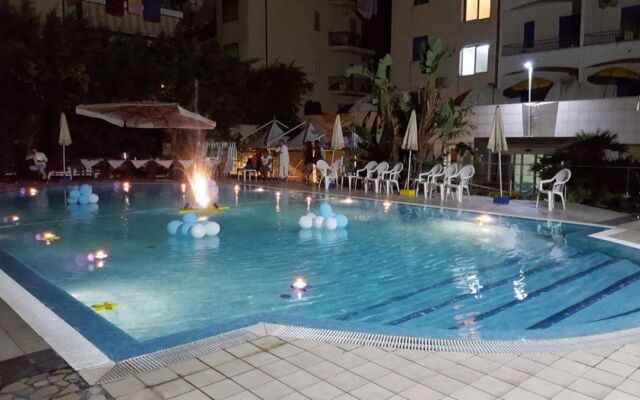 Sea Palace Hotel