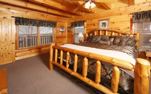 Rising Eagle Lodge by RedAwning