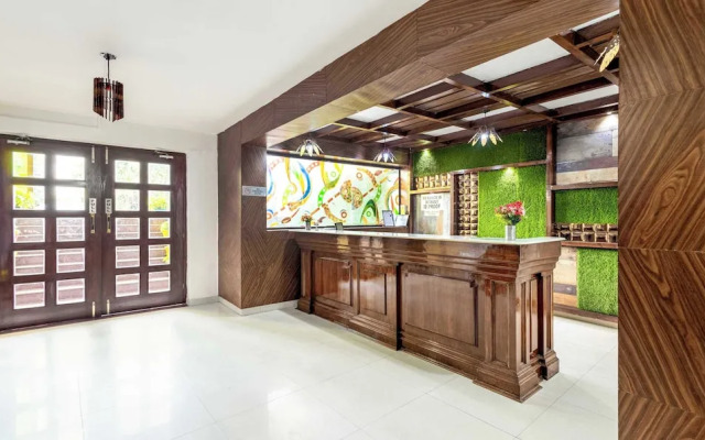 Hotel The Grand By OYO Rooms