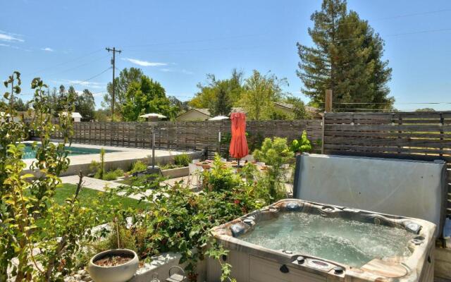 Farm to Table Hideaway in Healdsburg