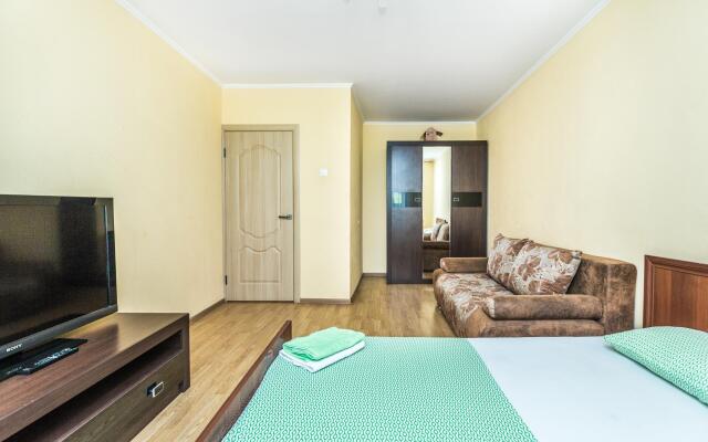 Rent Flat on Malygin Street 5