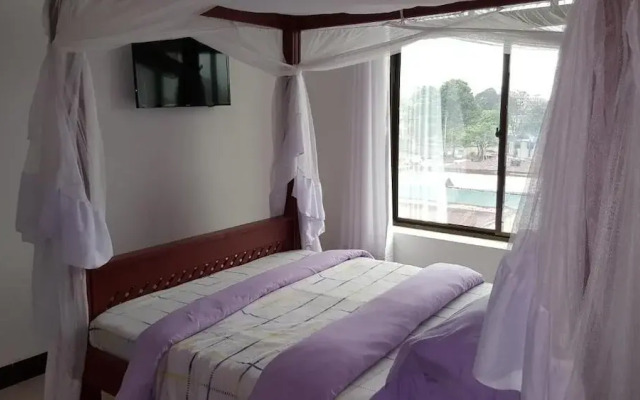 Gateway Lodge