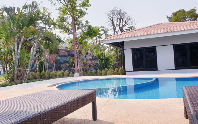 Vanida Resort - Halal