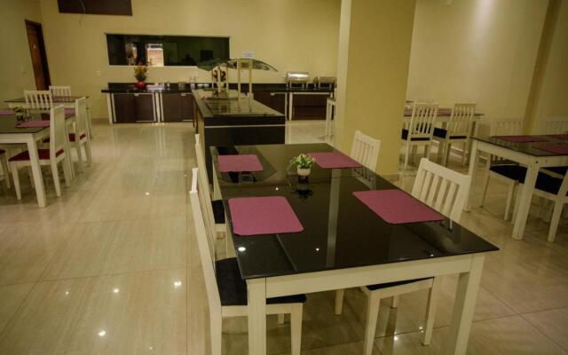 Atrium Express Hotel