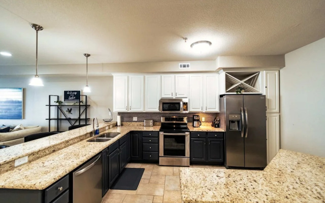 Happy Haven @ Lands End 3 BDR Resort Condo!