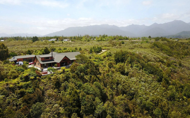 Birds Ferry Lodge & Ferry Mans Cottage