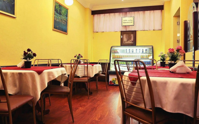 Sadaf Hotel
