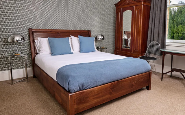 Townhouse Exeter